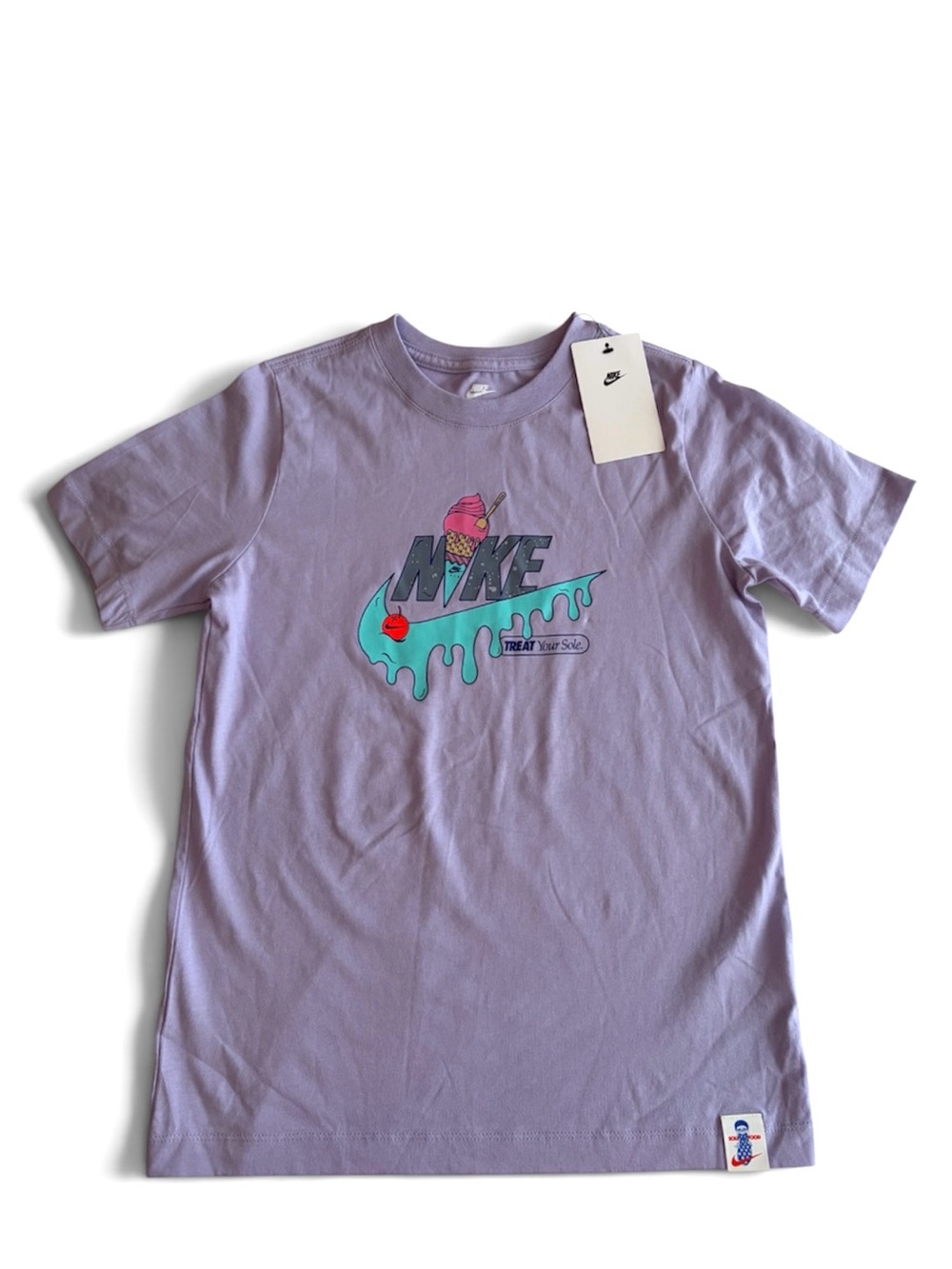 The Nike Tee Treat Your Sole Ice Cream Girls Size Medium Shirt NWT Lavender